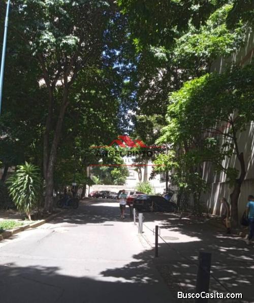 APARTAMENTO VENTA EL PARAISO CARACAS API 5111