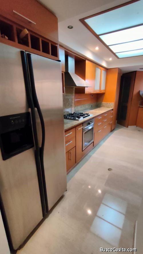 Apartamento en Villa Las Mercedes.