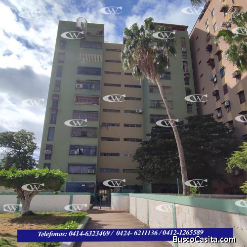 SE VENDE APARTAMENTO URBANIZAION 450 AÑOS