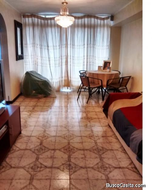 VENDO APARTAMENTO REMODELADO, PARROQUIA SAN JUAN, CERCA AV. SAN MARTIN