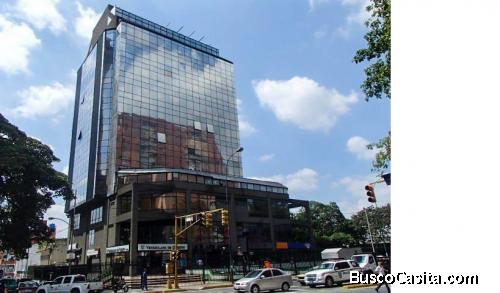 VENDO OFICINA CON O SIN MOBILIARIO, URB. BOLEITA NORTE, AV. ROMULO GALLEGOS