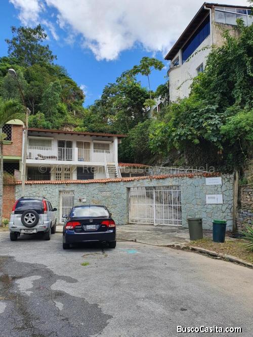 AS Se vende casa La Trinidad MLS 22-26047  0412 2003199    04241181339