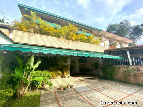 AS Se vende casa La Trinidad MLS 22-7884  0412 2003199    04241181339