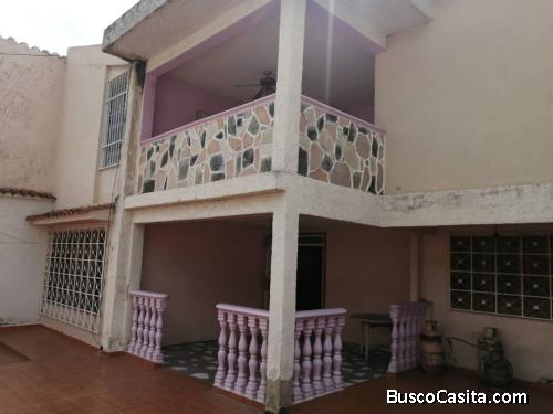 Vendo Casa La Esmeralda San Diego Esquinera y Comercial 