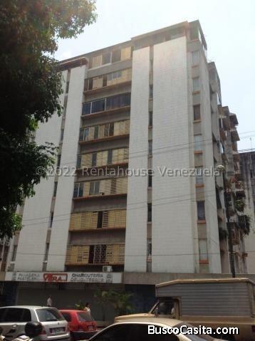 As Se alquila apartamento en Los Palos Grandes MLS 23-5861  0412 2003199    04241181339