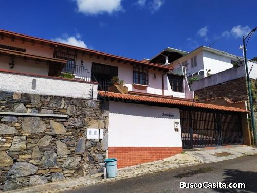 As Se vende quinta en Prados del Este MLS 21-15450  0412 2003199    04241181339