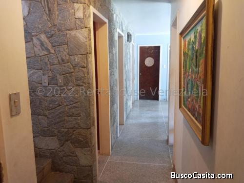 As Se vende casa en Prados del Este MLS 22-26668  0412 2003199    04241181339