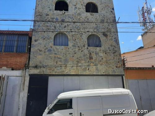 Se Vende Edificio Cementerio MLS #23-9088