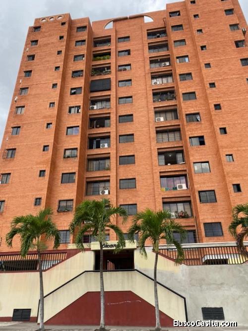 Apartamento en Residencias Arcoíris 1