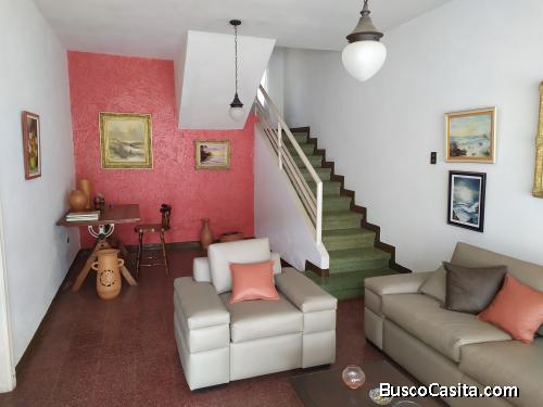 VENTA DE CASA EN LA URBANIZACION COCHE VEREDA 61