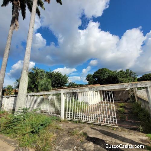 SOC-022 Casa en venta Urb. La Viña a remodelar 04121974097