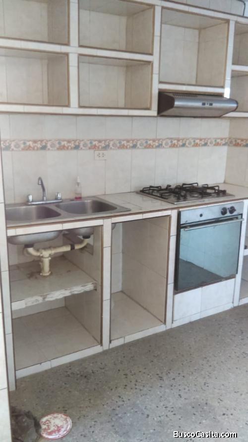 Vendo apartamento 3 hab 1 baño en Barquisimeto centrico
