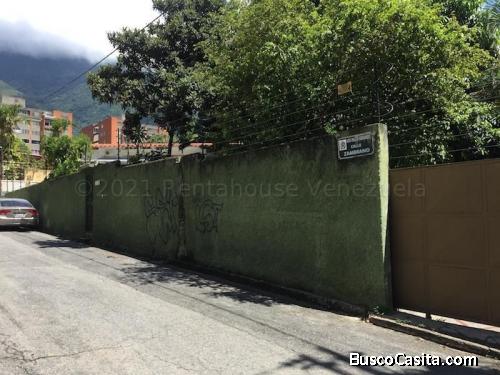 As Se vende Casa en Los Palos Grandes MLS 23-2004  0412 2003199    04241181339