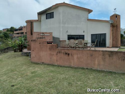 Casa en Los Guayabitos Caracas FOC-C-020