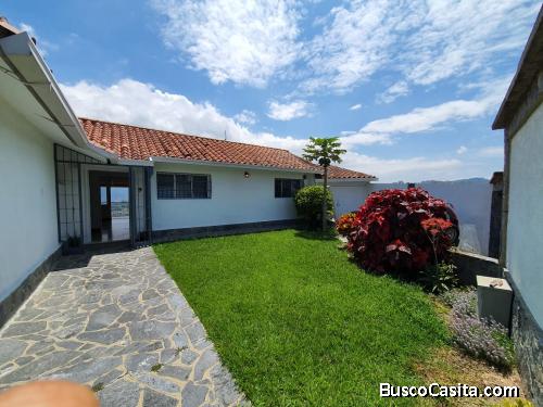 Quinta en Alquiler Terrazas del Club Hipico FOC-C-022