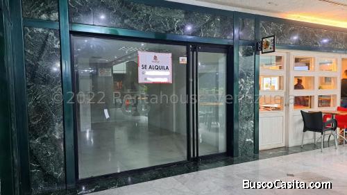 Se alquila local comercial 