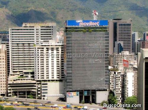 Se Alquila Oficina en la tarro movilnet del Recreo