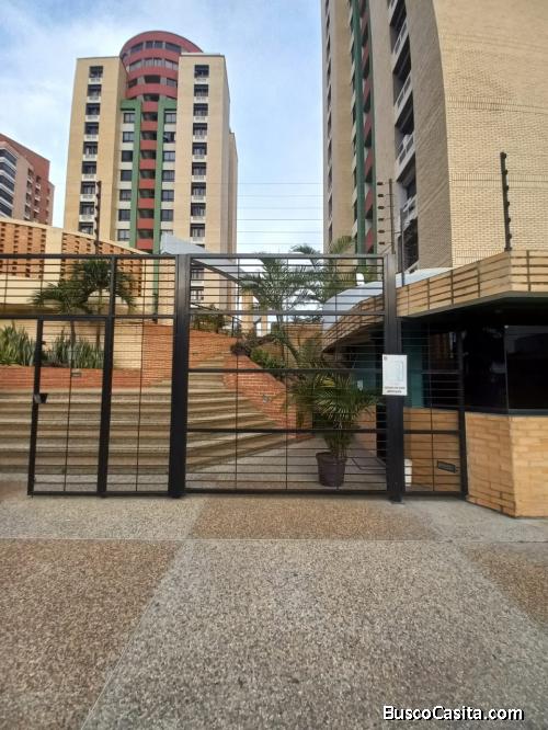 Apartamento en Residencias Club House, Este de Barquisimeto 