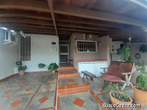 Vendo Casa en Cabudare Urbanización Petimora