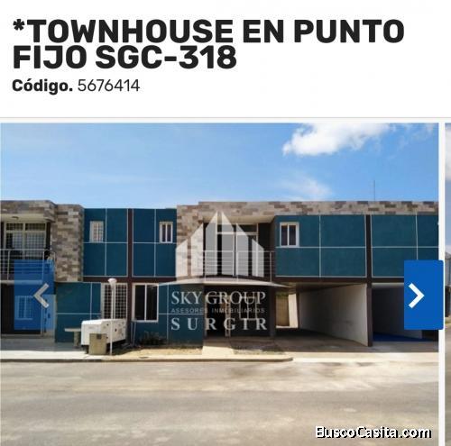 Se vende Towhouse Punto Fijo 