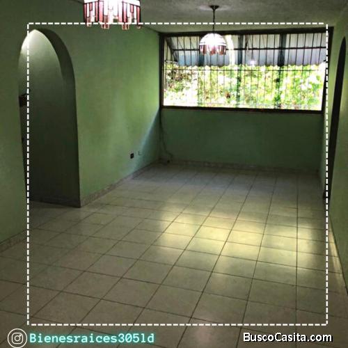 Venta de apto de 87m2 Conj Res Araguaney
