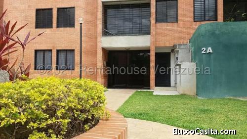 Se vende Apartamento 	Colinas de La Tahona MLS #22-19987