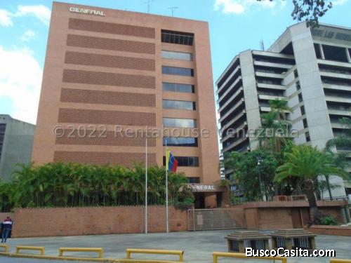 Se alquila oficina en Chuao MLS #23-12575