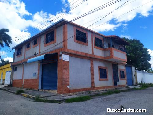 Vendo Casa con Local Comercial Centro de Cabudare