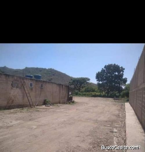 Se. Vendé terreno en zona industrial castillito San Diego Carabobo  Venezuela 