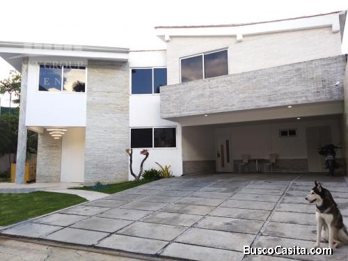 FARITH MOTA VENDE CASA EN ALTOS DE GUATAPARO