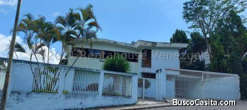 Se Vende Casa Lomas del Mirador MLS #23-2626