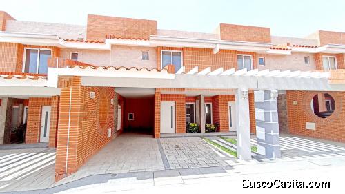 151839 VENDO TOWNHOUSE EN TERRAZAS DE CAMORUCO VALENCIA