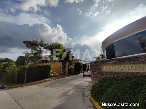 151792 TERRENO VIP EN VENTA EN LOMAS DEL COUNTRY  GUATAPARO