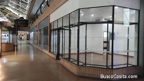 En Venta YO Alquiler de Local Comercial De Esquina CC Alianza Mall Ciudad Alianza Guacara Carabobo