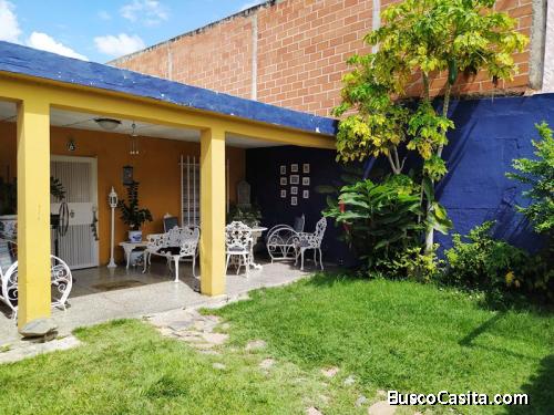 Casa en la Urb. La Isabelica. Código: Foc-1509