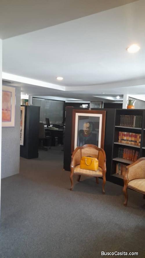 OficinaApto en Bello Campo EN VENTA (Negociable)