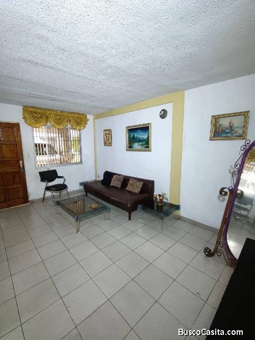 Saidsa Viccionacce vende bella casa en urb. Ribereña II