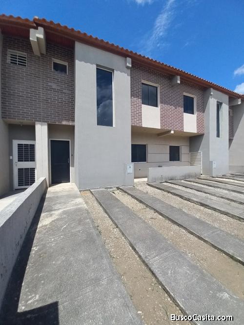 Espectacular Town House a estrenar en venta Condominio Los medanos