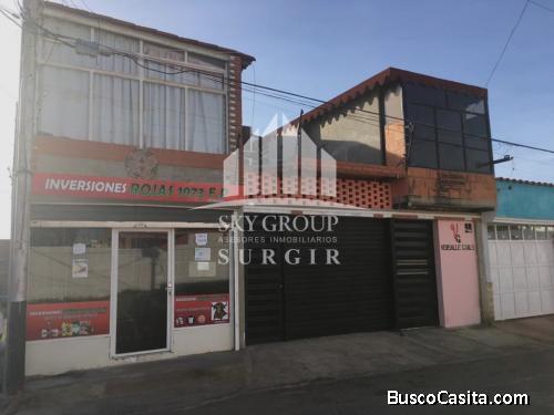 SE VENDE CASA CON 5 LOCALES EN PUERTA MARAVEN