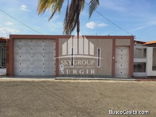 SE alquila casa en Punto Fijo calle cerrada