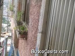 Casita tipo estudio en Caricuao, UD2, Caracas.