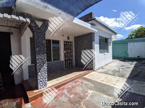 Saidsa Viccionacce vende casa comercial en Av los ABOGADOS 