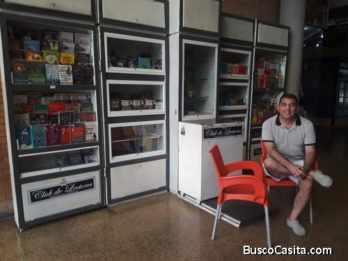 Modulo o Modular Exhibidor C.C Alianza Mall Ciudad Alianza Guacara Estado Carabobo