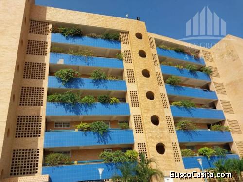 FARITH MOTA VENDE APARTAMENTO EN TUCACAS