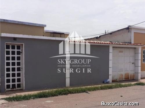se vende acogedora casa en el centro de Coro. Edo. Falcon 