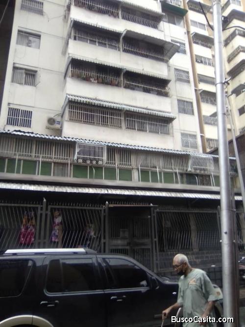 VENTA APARTAMENTO 74 MTS.2 CARACAS, URB. LA CANDELARIA