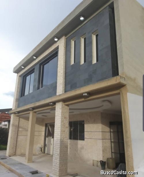 FARITH MOTA VENDE CASA EN SAN DIEGO