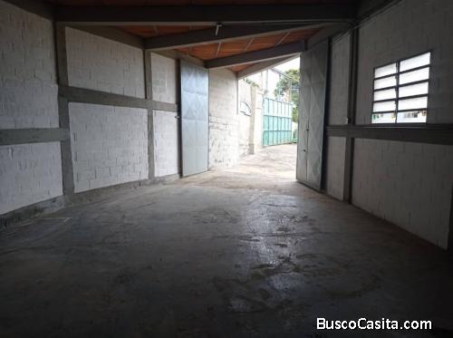 Galpon en alquiler Hoyo de la Puerta