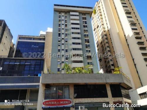 Se Vende Apartamento 	Parroquia La Candelaria MLS #23-11170