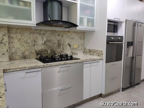 EN EXCLUSIVA. 04127415693 Tonw house Conj Resd Rincon Gardens El Rincon Naguanagua Carabobo